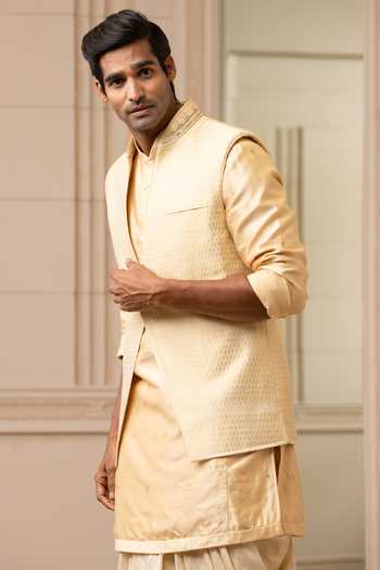 Monochrome Tide Bundi Set – Brown with White Thread Work