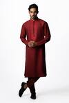 Buy Krishna Mehta Maroon Viscose Cotton Checkered Print Kurta Set at Aza Fashions Buy_Krishna Mehta_Maroon Viscose Cotton Checkered Print Kurta Set _at_Aza_Fashions