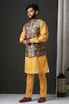 Shop_Minaki_Yellow Polyester Silk Printed Bundi And Kurta Set _at_Aza_Fashions