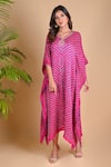 Buy_Dyelogue_Pink Gajji Silk Bandhani Kaftan  _at_Aza_Fashions