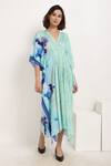 Buy_Ranng Label_Green Viscose Georgette V Neck Printed Kaftan _Online_at_Aza_Fashions