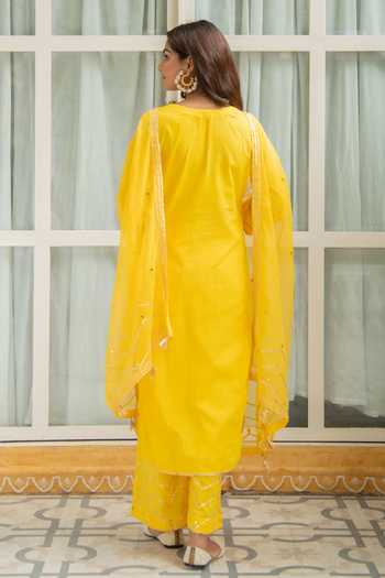 Shop_Maison Shefali_Yellow Cotton Embroidery V Neck Mirror Embellished Kurta Set _at_Aza_Fashions