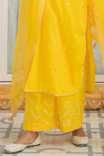 Maison Shefali_Yellow Cotton Embroidery V Neck Mirror Embellished Kurta Set _at_Aza_Fashions