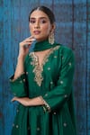 Buy_Label Niti Bothra_Green Silk Embroidered Floral Notched Kurta And Palazzo Set _Online_at_Aza_Fashions