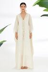 Buy_Nikasha_Cream Jamdani Cotton And Hand Stitched Deep V Neck Kaftan 