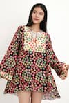 Buy_Nikasha_Black 100% Cotton Hand Painted Polka Dots Motifs V Neck Tunic _Online_at_Aza_Fashions