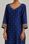 Shop_Ikshita Choudhary_Blue Chanderi Silk Embroidery Floral V Neck Kurta Set_Online_at_Aza_Fashions