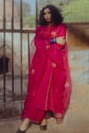 Buy_Nirjara_Pink Organza Silk Embroidered Nakshi Peeta Chand Dupatta  _at_Aza_Fashions