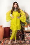 Buy_Ohaila Khan_Yellow Organza Embroidery V Neck Lace Kurta Set  _at_Aza_Fashions