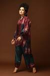 Buy_Capisvirleo_Maroon Habutai Silk Tie And Dye Collared Neck Tunic & Pant Set _Online_at_Aza_Fashions