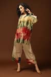 Buy_Capisvirleo_Cream Habutai Silk Tie And Dye Collared Neck Tunic & Pant Set _Online_at_Aza_Fashions