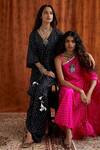 Pink City by Sarika_Black Silk Embroidery V Neck Bandhani Print Kaftan _Online_at_Aza_Fashions