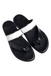 Buy_Dmodot_Black Colorblock Strap Sandals_at_Aza_Fashions