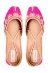 Buy_Jutti Choo_Pink Floral-embroidered-juttis_at_Aza_Fashions