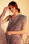 House of Hiya_Grey Saree Organza Blouse Cotton Satin Floral Print  _Online_at_Aza_Fashions