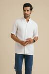 Buy_Philocaly_White 100% Linen Shirt _at_Aza_Fashions