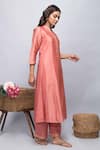 Kalakaari By Sagarika_Peach Chanderi Silk Plain V Neck Kurta And Pant Set _Online_at_Aza_Fashions