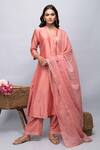 Buy_Kalakaari By Sagarika_Peach Cotton, Chanderi Silk Plain V Neck Straight Kurta Set_at_Aza_Fashions