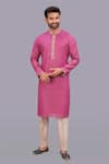 Para_Pink Paper Cotton Embroidered Kurta _Online_at_Aza_Fashions