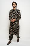 PS Men by Payal Singhal_Black Silk Leheriya And Bandhani Kurta & Jogger Pant Set  _Online_at_Aza_Fashions