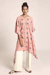 Buy_PS Pret by Payal Singhal_Pink Art Crepe Printed Neela Butta V Neck Kaftan  _at_Aza_Fashions