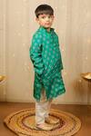 Tiny Colour_Green Cotton, Silk, Oxford Embroidery Floral Print Kurta Set _Online_at_Aza_Fashions