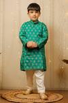 Buy_Tiny Colour Clothing_Green Floral Print Kurta Set For Boys_Online_at_Aza_Fashions