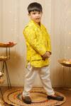TINY COLOUR_Yellow Cotton Printed Floral Kurta Set _Online_at_Aza_Fashions