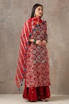 Rekha Agra_Red Organza, Cotton Slub Notched Floral Print Kurta Set _Online_at_Aza_Fashions