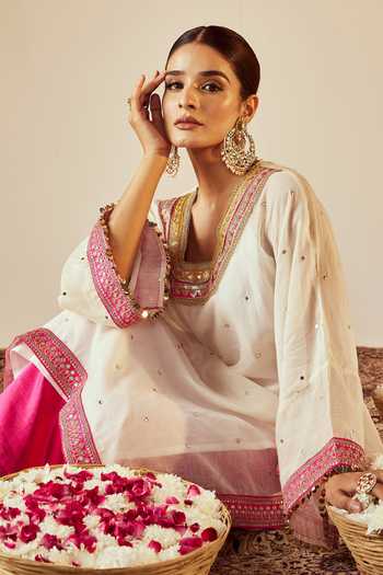 Aarza – Chanderi Multicolor Kaftan