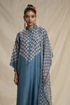 Rajdeep Ranawat_Blue Silk Band Collar Bandhani Print Kurta Set  _at_Aza_Fashions