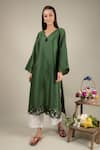 Ikshita Choudhary_Green Chanderi Silk Embroidered Floral Cutwork V Neck Kurta _Online_at_Aza_Fashions