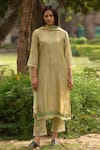Buy_Priti Prashant_Green Handwoven  Dupatta Mul Round Kurta Set _at_Aza_Fashions