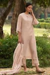 Buy_Priti Prashant_Pink Handwoven  Dupatta Mul Mandarin Collar Kurta Set_at_Aza_Fashions