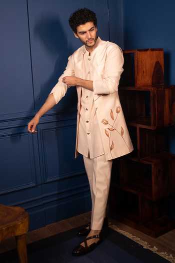 Buy_Contrast By Parth_Peach Pure Silk Jacket And Pant Set _at_Aza_Fashions