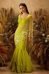 Shloka Khialani_Green Net, Crepe Sweetheart Neck Layered Pre-draped Saree With Blouse _Online_at_Aza_Fashions