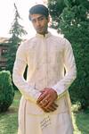 Buy_Sarab Khanijou_Ivory Bundi And Pant Sandwash Embroidery Floral & Geometric & Kurta Set _at_Aza_Fashions