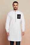 Seven_White Cotton Satin Thread Kurta_Online_at_Aza_Fashions