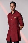 Shop_S&N by Shantnu Nikhil_Red Cotton Embroidery Thread Crest Short Kurta For Men_Online_at_Aza_Fashions