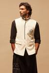 Buy_S&N by Shantnu Nikhil_White Cotton Embroidered Nehru Jacket_at_Aza_Fashions