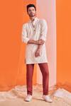 Buy_S&N by Shantnu Nikhil_Off White Cotton, Poly Blend Thread Work Embellished Kurta _at_Aza_Fashions