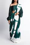 Vedika M_Green Silk One Shoulder Abstract Print Saree With Blouse _Online_at_Aza_Fashions