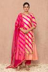 Buy_Surbhi shah_Pink Cotton Leheriya Print Kurta Pant Set_at_Aza_Fashions