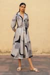 Buy_Cord_Grey Poplin Lapel Collar Marble Print Trench Dress _at_Aza_Fashions