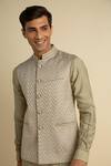 Philocaly_Green Silk Embroidered Zig Zag Salud Bundi _Online_at_Aza_Fashions