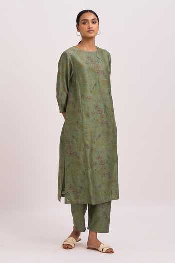 Women Light Green Chanderi Kurta Set With Pant And Duppata Set