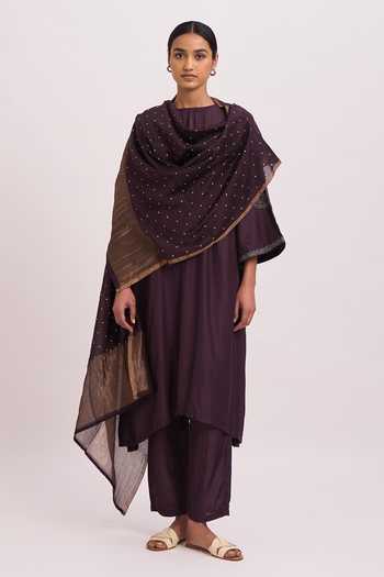 Buy_Dot_Purple Dupatta Chanderi, Kurta And Pant Cotton Silk Resham & Flared Sleeve Set _at_Aza_Fashions