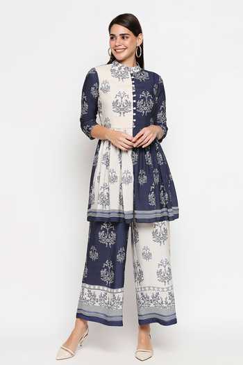 Buy_So Us By Sougatpaul_Blue Muslin Slub Embroidery Stand Collar Block Print Kurta And Pant Set  _Online_at_Aza_Fashions