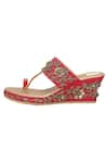 Buy_Fuchsia_Pink Embroidery Floral Kolhapuri Wedges _Online_at_Aza_Fashions