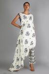 Buy_Sva By Sonam & Paras Modi_White Georgette Draped Geometric Print Kurta And Pant Set_at_Aza_Fashions